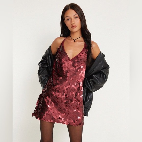 Urban Outfitters Dresses & Skirts - Maroon Sequin Dress